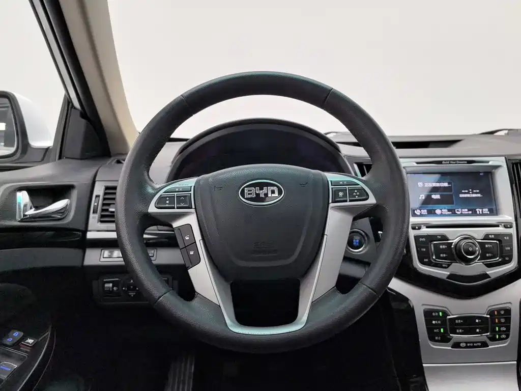 BYD Surui 2014 2014 Model 1.5L Manual Luxury