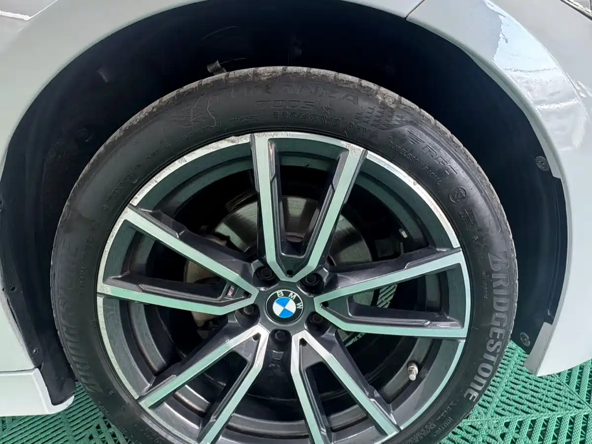 BMW 3 Series 2023 320Li M Sport Package фото 24