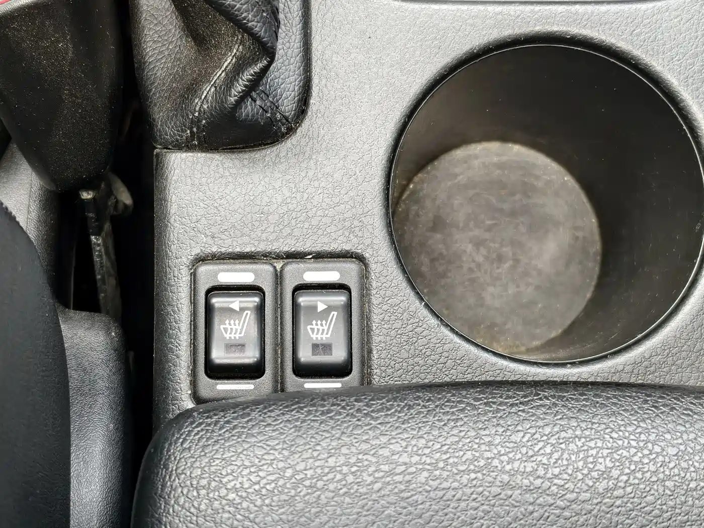 Subaru Forester 2010 2.0XS Manual Luxury Edition фото 30