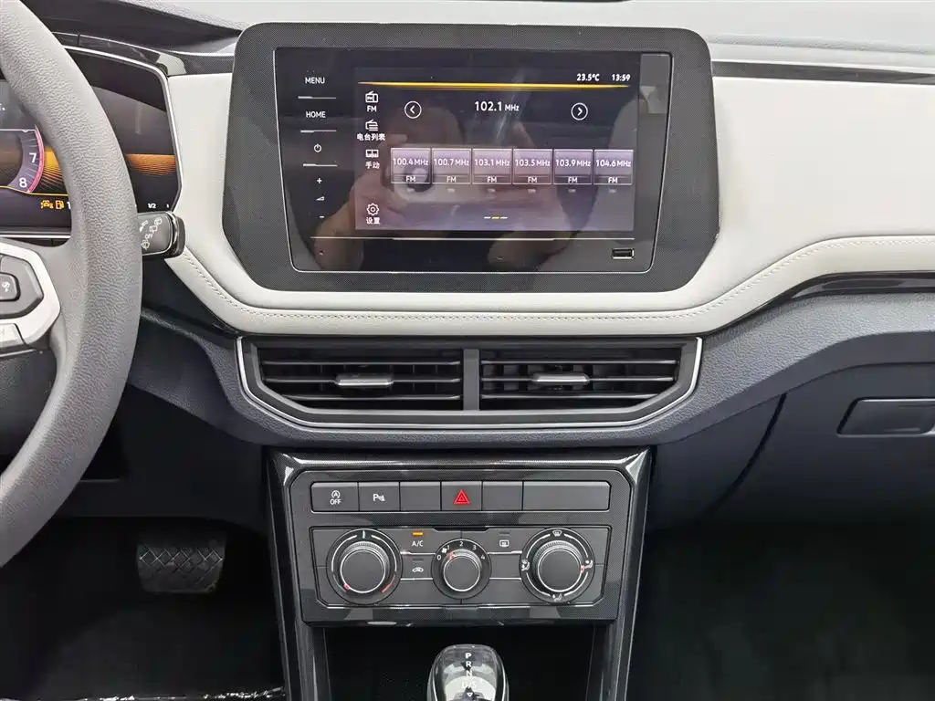 Volkswagen Tharu 2026 New Sharp 300TSI Aspiration Edition фото 12