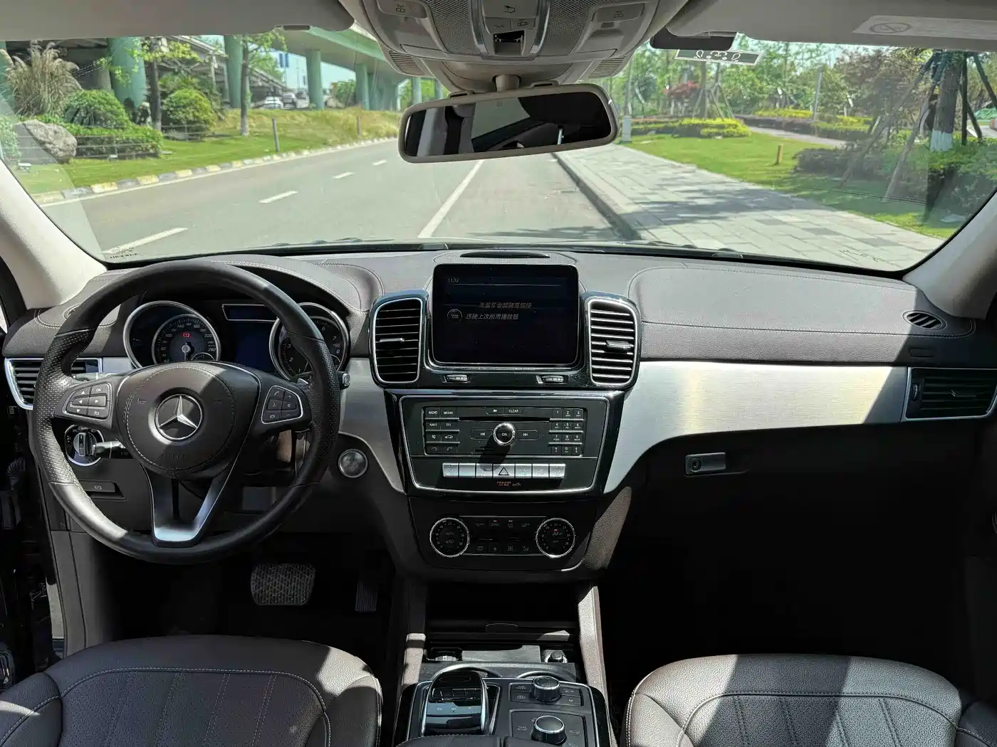 Mercedes-Benz GLS 2017 GLS 400 4MATIC Dynamic фото 8