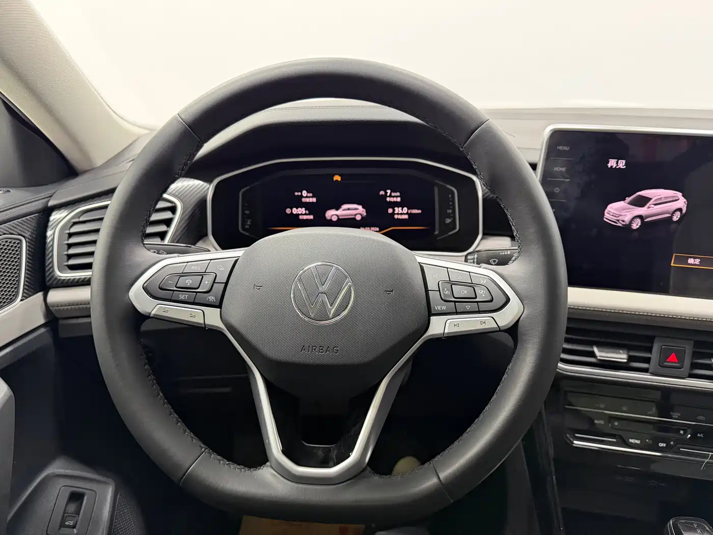 Volkswagen Tayron 2023 280TSI 2WD Luxury Plus Advanced Edition фото 7