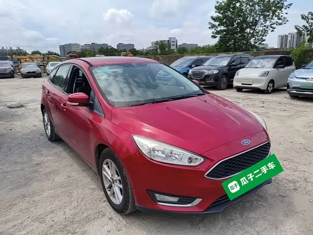 Фото 4 - Ford Focus