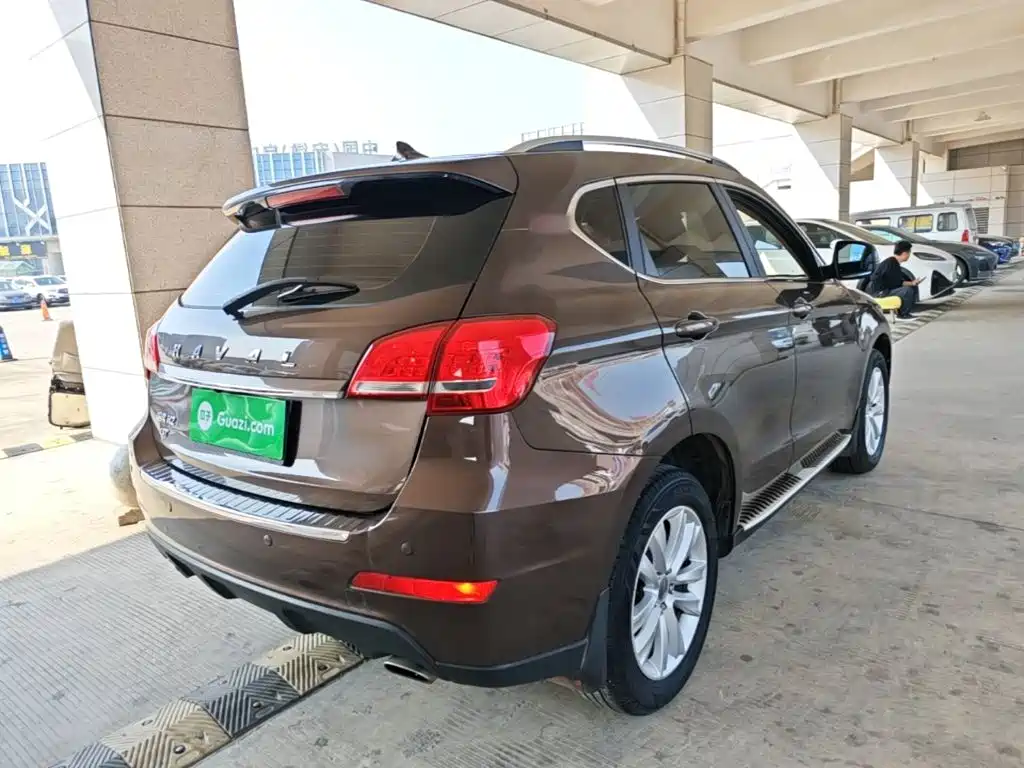 Фото 7 - Haval H2