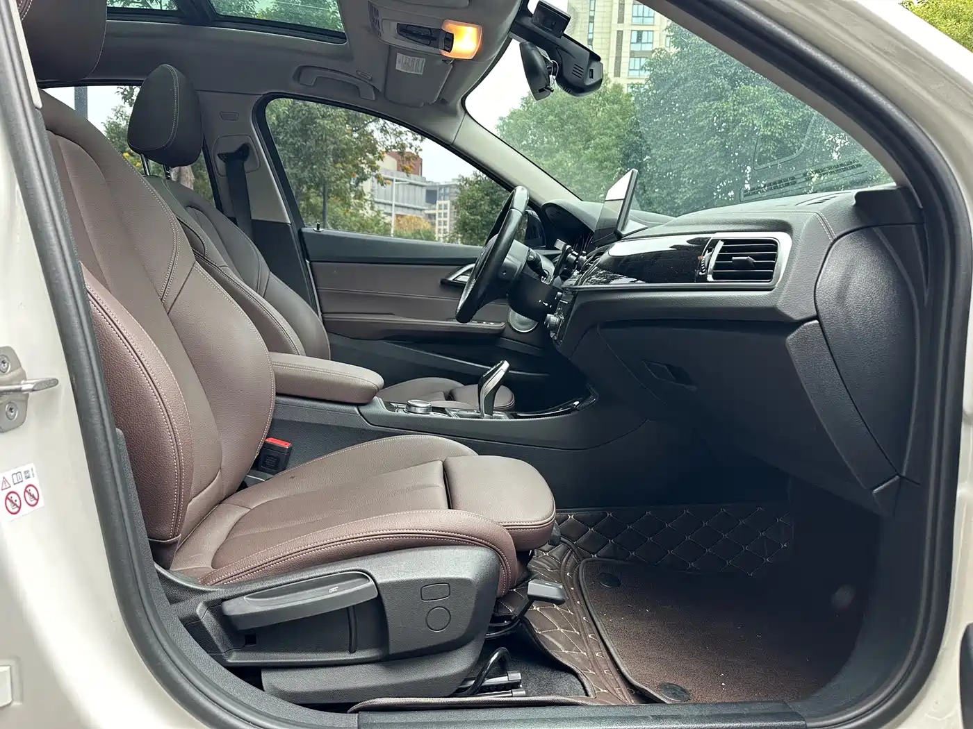 BMW 1 Series 2021 Facelift 120i M Sport Shadow Edition фото 7