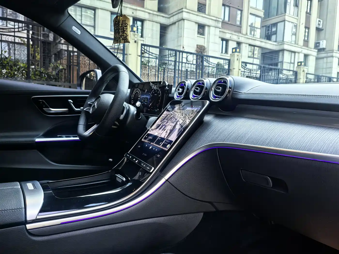 Mercedes-Benz C-Class 2023 C 260 L Sport фото 9