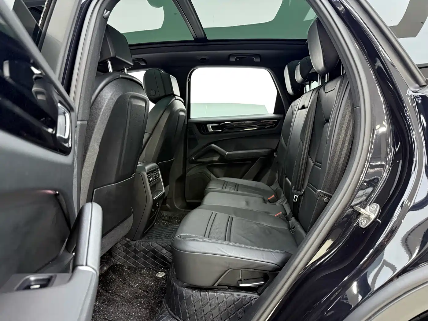 Porsche Cayenne 2019 Cayenne 3.0T фото 12
