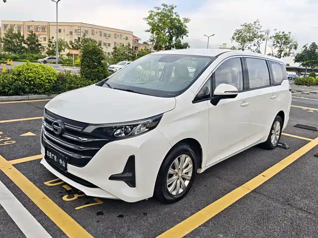 GAC Trumpchi Trumpchi M6 2021