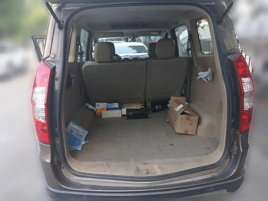 Wuling Motors Wuling Hongguang 2014 2014 1.5L S Luxury
