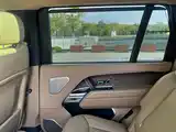 Photo 19 - Land Rover Range Rover