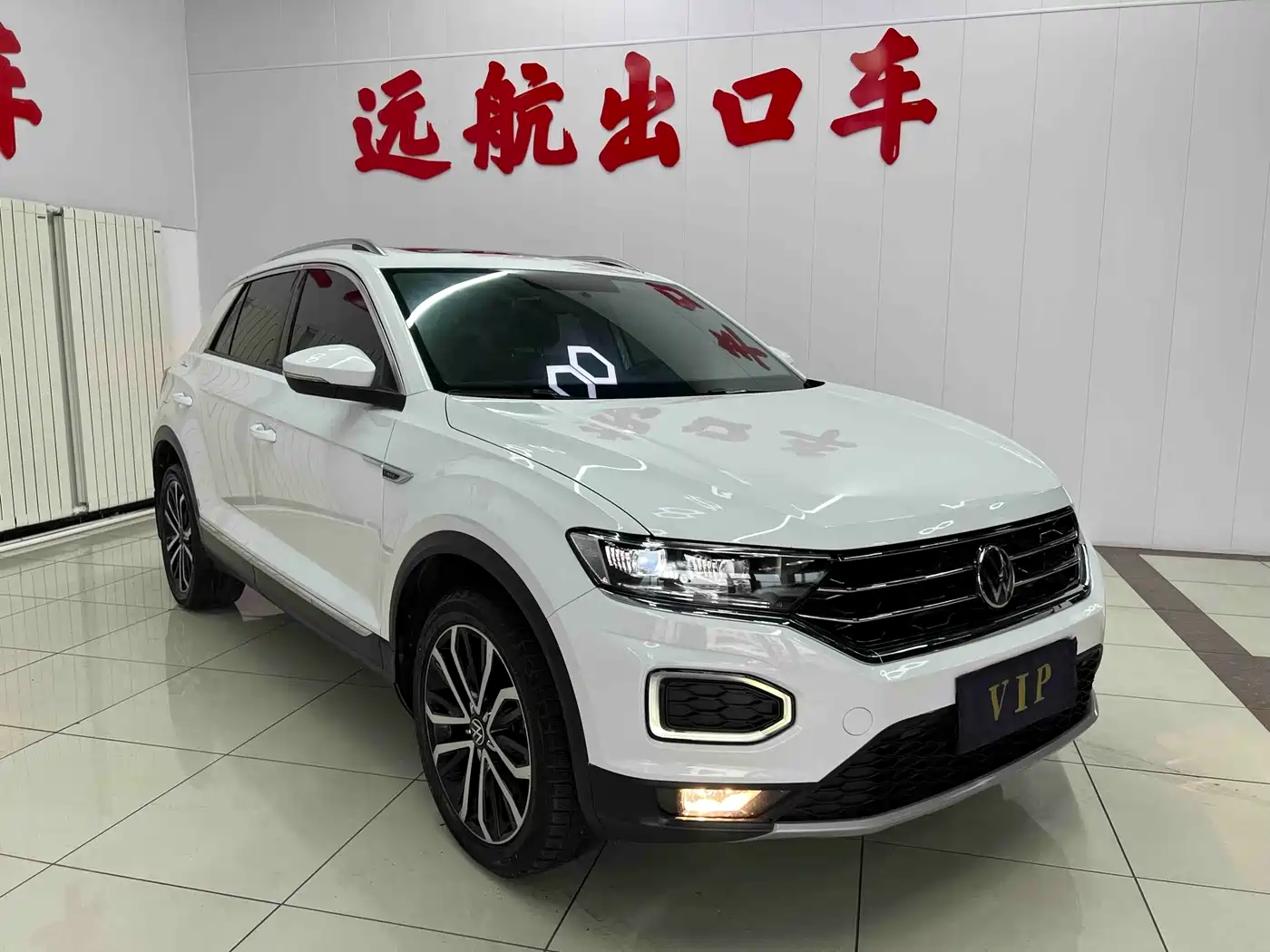Volkswagen T-ROC 2021 280TSI DSG 2WD Comfort Smart Connect Edition фото 3