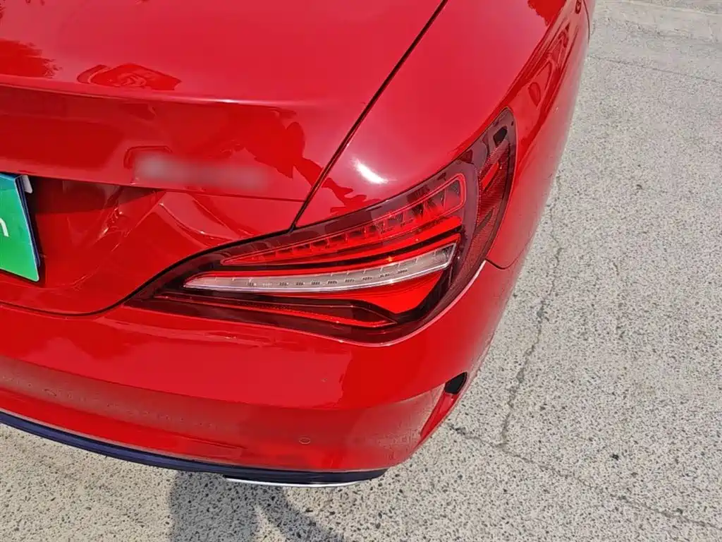 Photo 23 - Mercedes-Benz CLA (Import)