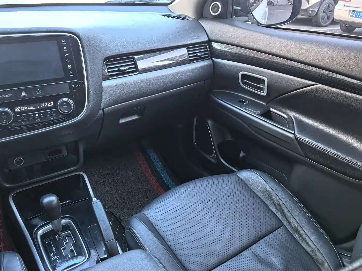 Mitsubishi Outlander 2017 2.0L 2WD Glory 5-seater фото 9