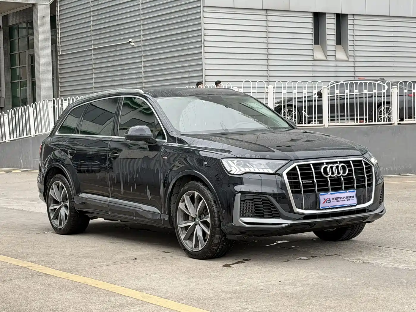 AUDI Q7