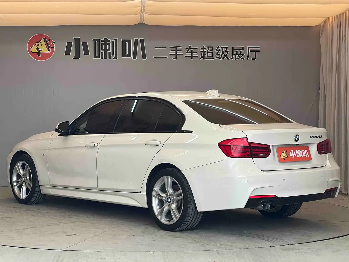 BMW 3 Series 2017 330Li M Sport фото 7