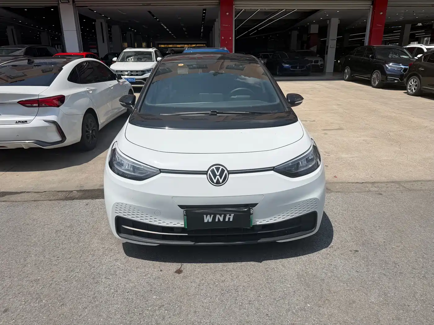 Volkswagen ID.3 2024 Outstanding Edition фото 2