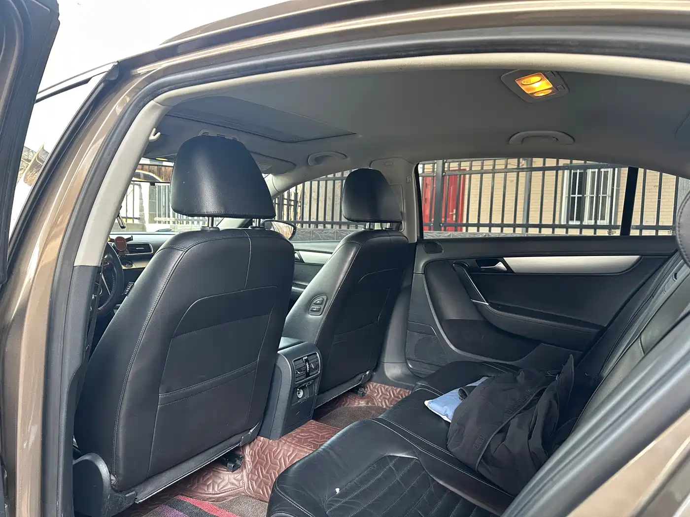 Volkswagen Magotan 2016 1.8TSI Smart Comfort фото 6