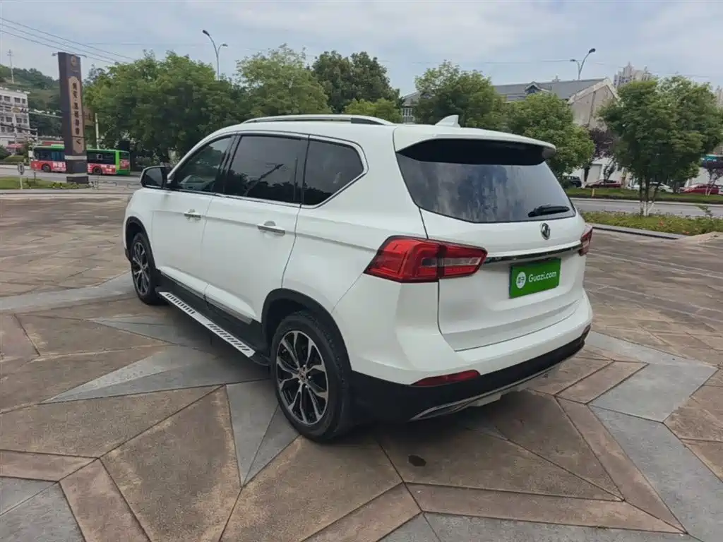 Dongfeng Fengxing Jingyi X5 2018 2017 Dynamic Series 1.5T CVT Premium