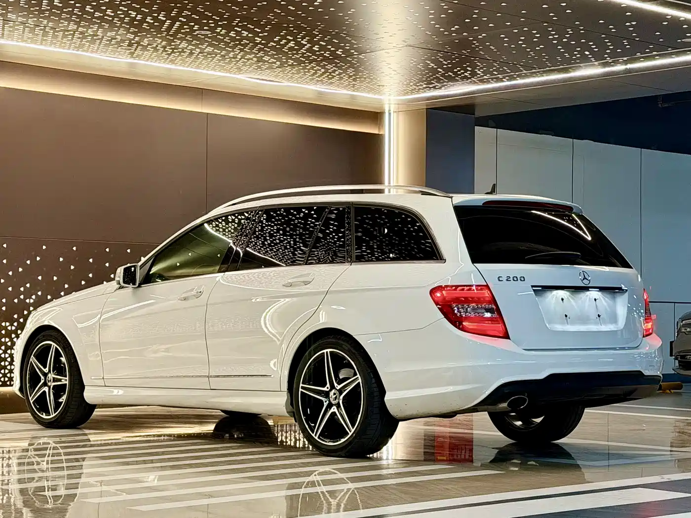 Mercedes-Benz C-Class (Import) 2011 C 200 Fashion Wagon Edition фото 28