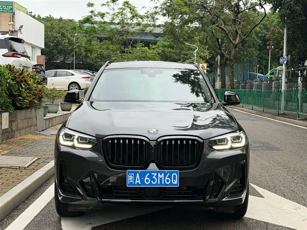 BMW X3 2022 xDrive30i Leading M Night Package фото 2