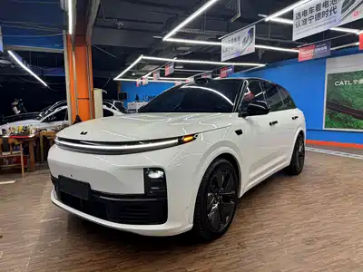 Li Auto L7