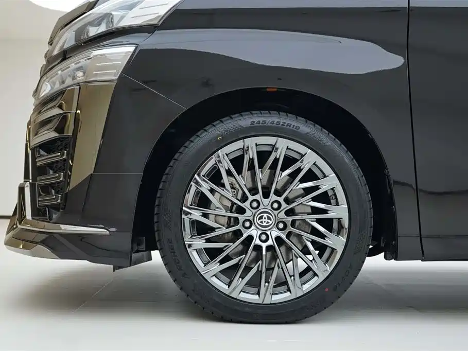 Toyota Vellfire 2019 Hybrid 2.5L HV Luxury Edition фото 14