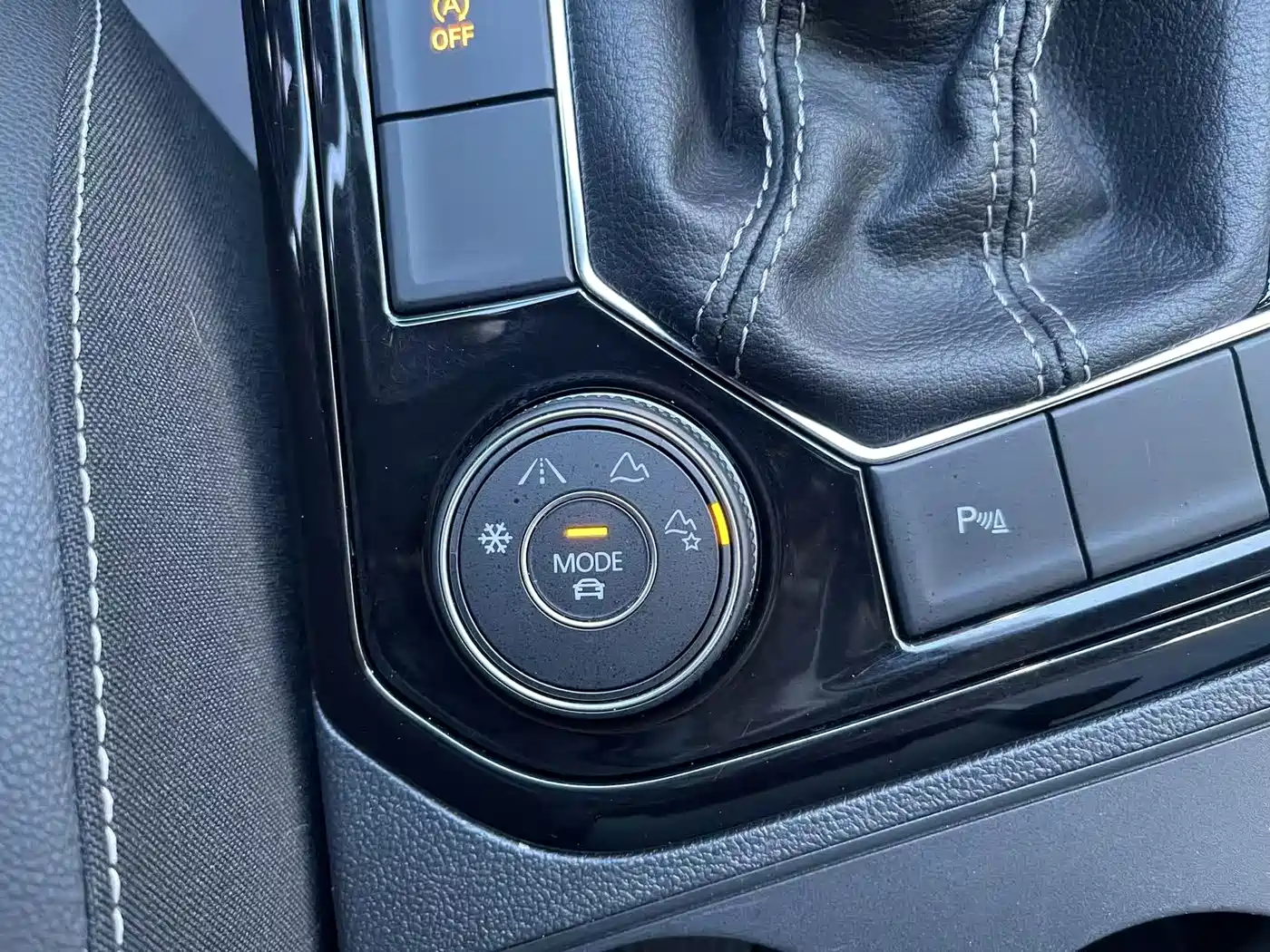 Volkswagen Tayron 2021 380TSI 4WD R-Line Smart Connect фото 26