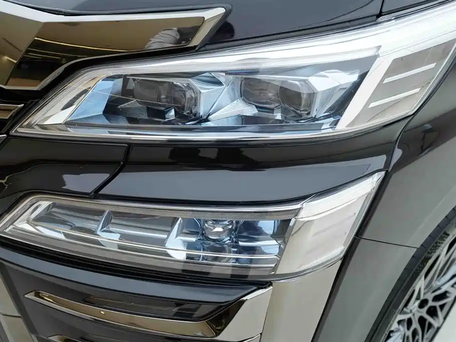 Toyota Vellfire 2019 Hybrid 2.5L HV Luxury Edition фото 13