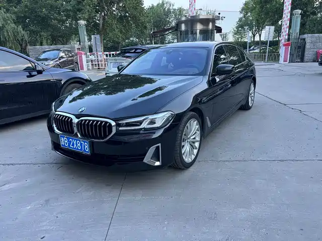 BMW 5 Series 2021