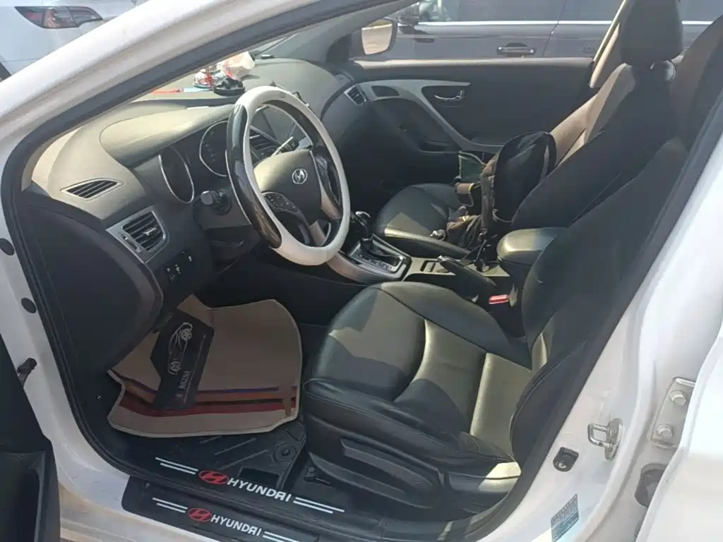 Hyundai Langdong 2014 2013 1.6L Automatic Premium