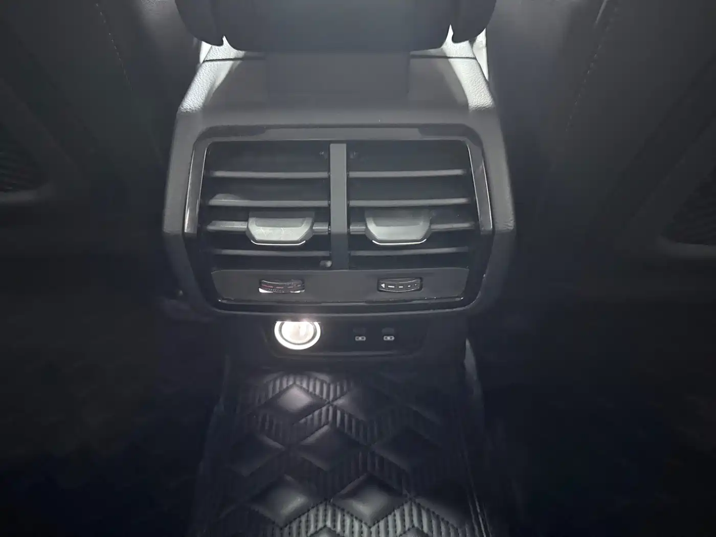 Audi Q3 2022 35 TFSI Fashion Dynamic фото 20