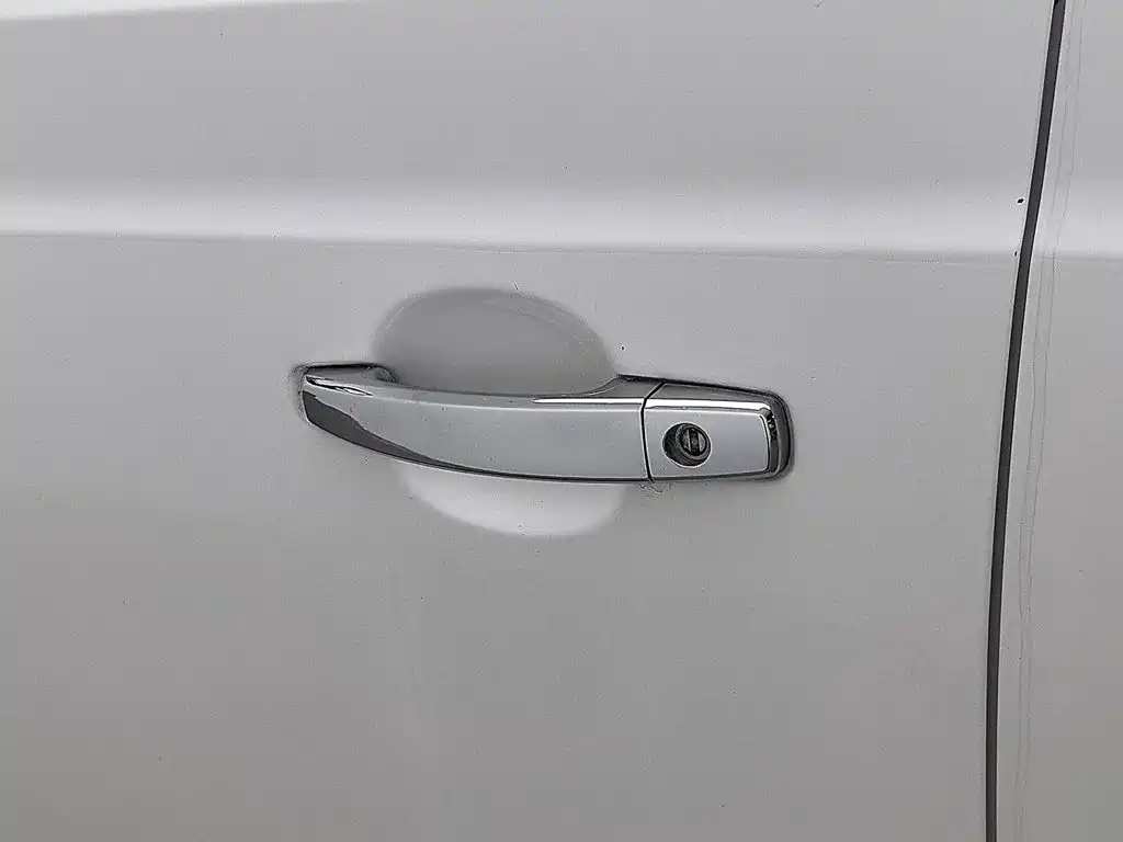 Photo 18 - Baojun 730