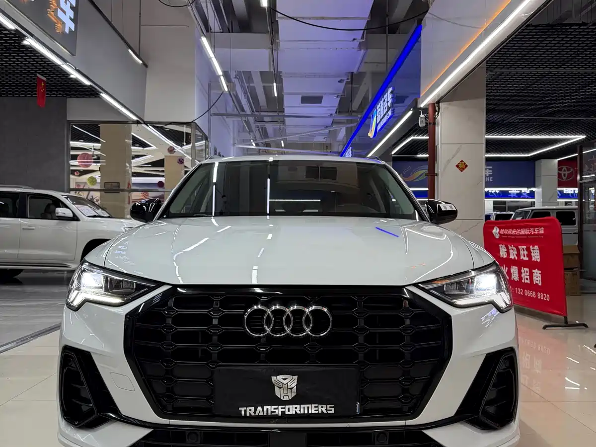 Audi Q3 2022 35 TFSI Fashion Dynamic фото 2