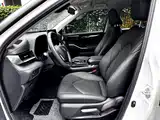 صورة 13 - Toyota Highlander