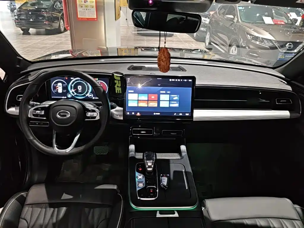 GAC Trumpchi Trumpchi GS8 2022 Pilot Series 2.0TGDI 4WD Luxury Smart Connect Edition (7-Seater) фото 10