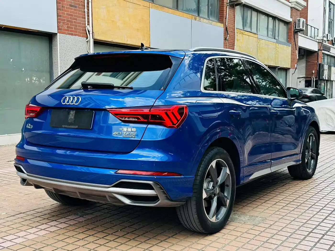 Фото 7 - Audi Q3