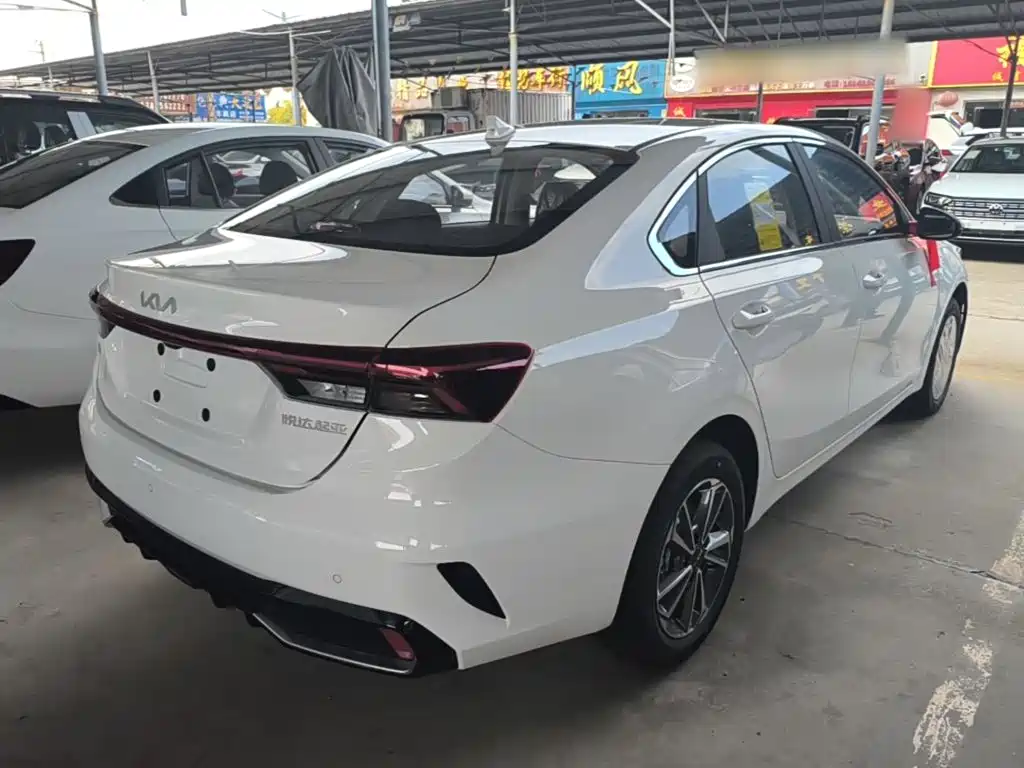 Kia K3 2026 2024 1.5L CVT Comfort Premium Edition
