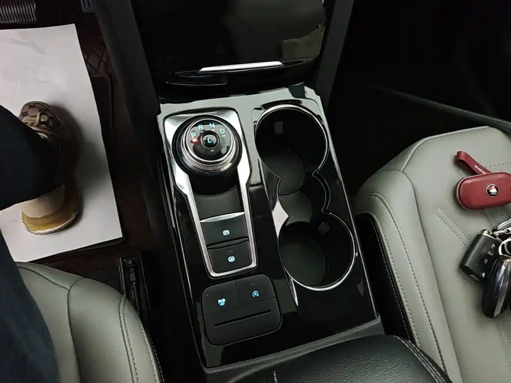 Ford Escape 2023 2024 Model EcoBoost 245 2WD Premium Edition