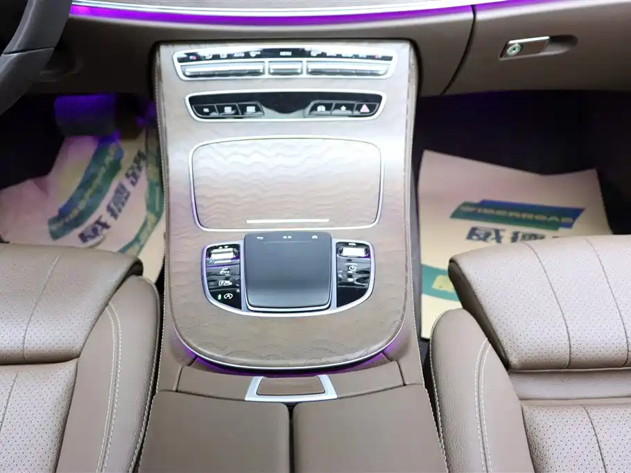 Mercedes-Benz E-Class 2023 Facelift E 260 L фото 24