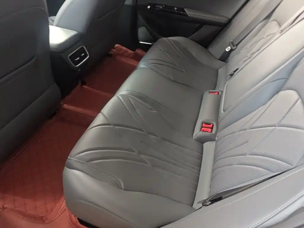 Photo 17 - Geely Galaxy Galaxy L6