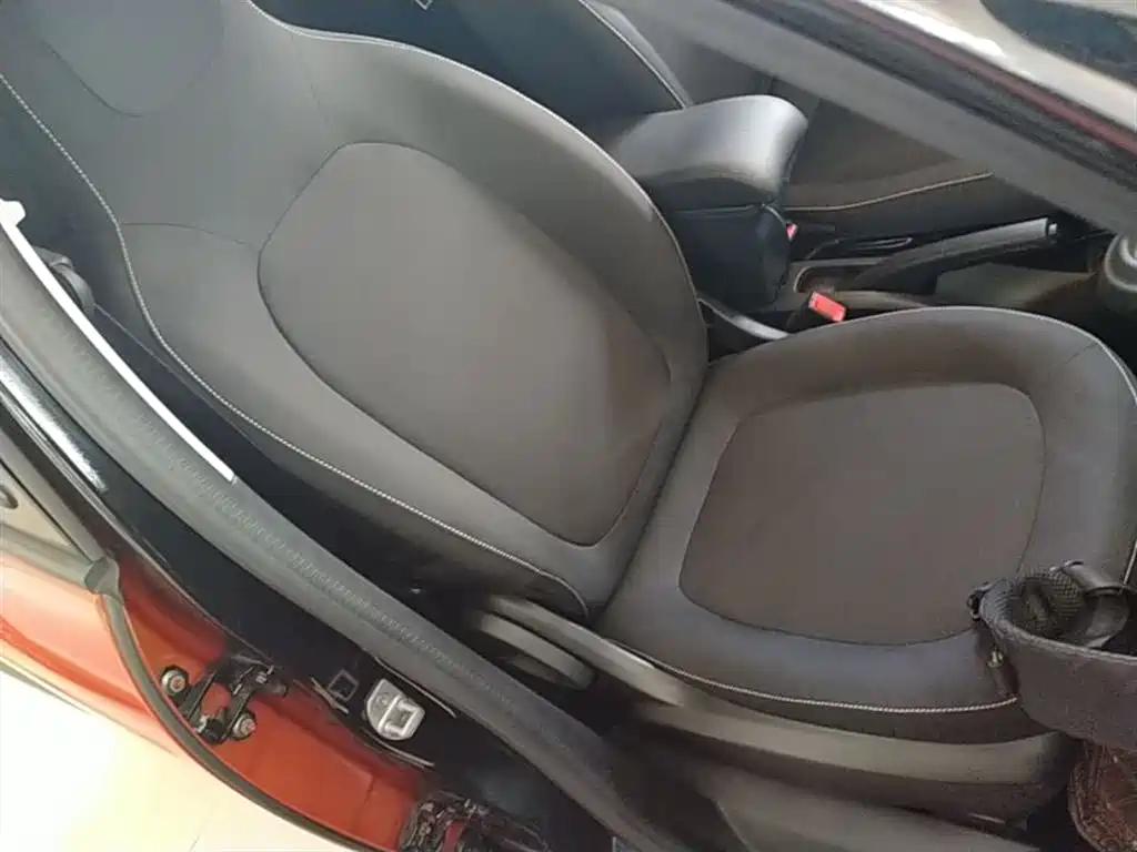 smart forfour 2018 2018 1.0L 52kW Passion Edition