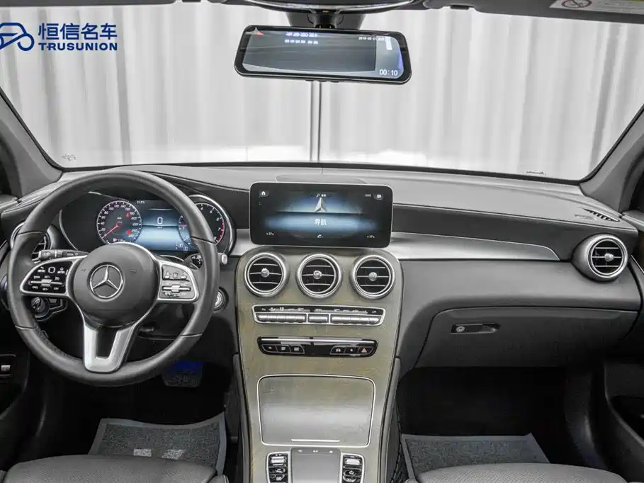 Mercedes-Benz GLC 2020 GLC 260 L 4MATIC Luxury фото 13