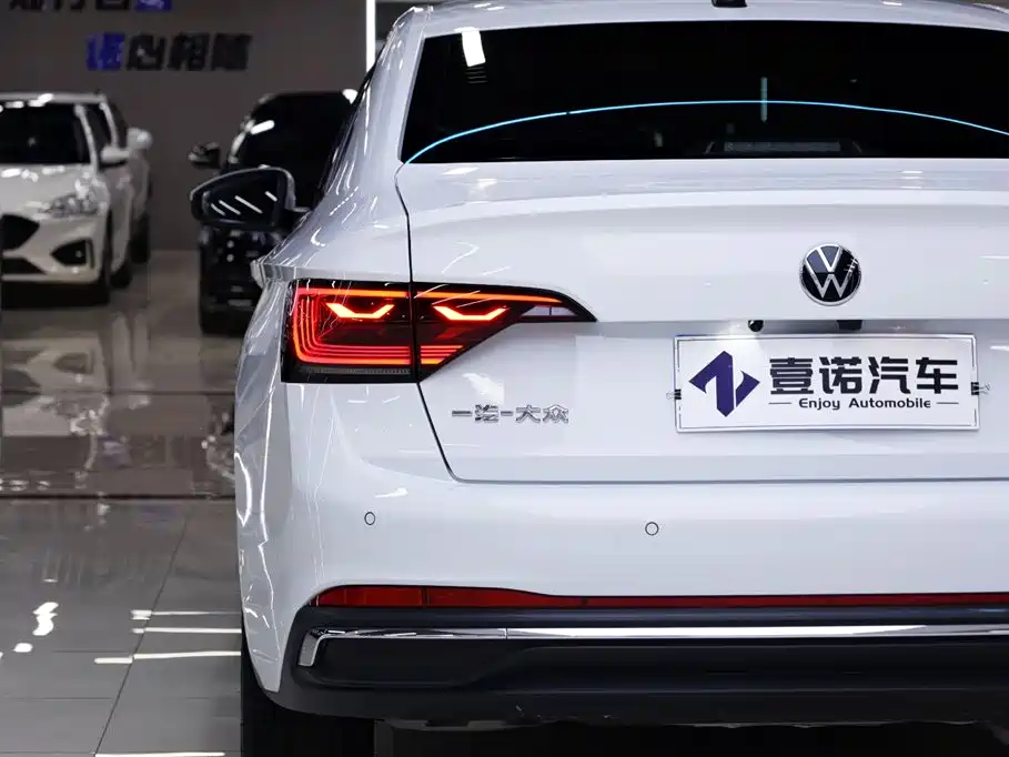 Volkswagen Sagitar 2025 Facelift 300TSI DSG Beyond Edition фото 8