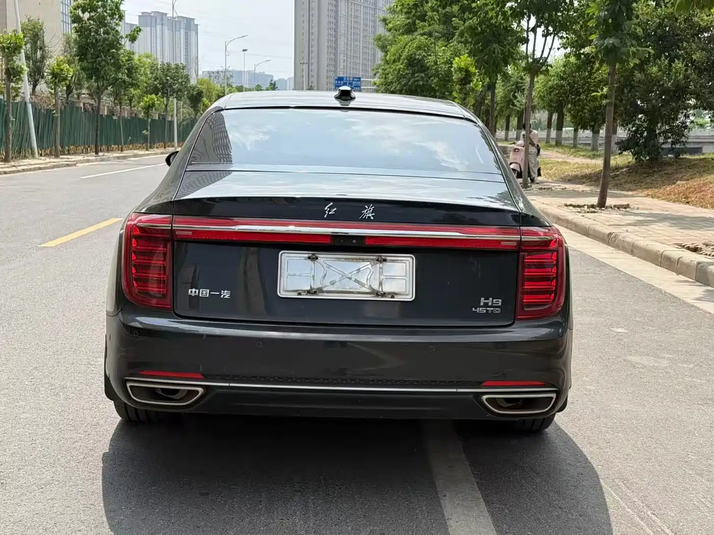 Hongqi H9 2020 2.0T Smart Connection Qi Chang Edition фото 8