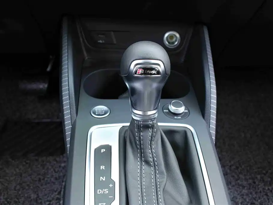 Audi Q2L 2024 35TFSI Fashion Sport фото 9
