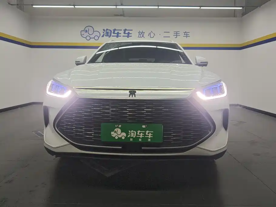 Photo 2 - BYD Song PLUS PHEV