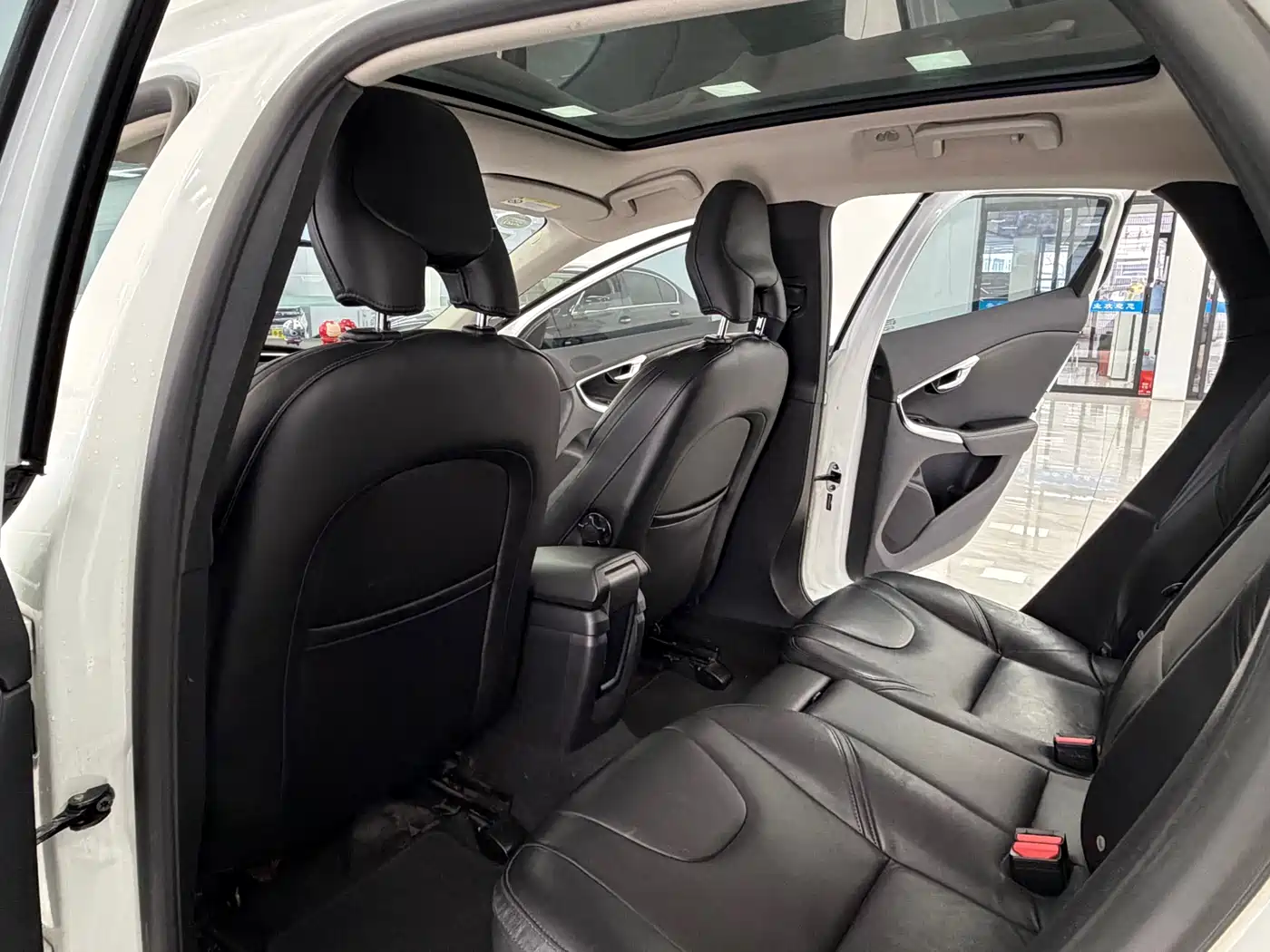 Volvo V40 2017 2017 T3 Inscription