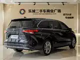 صورة 20 - Toyota Sienna