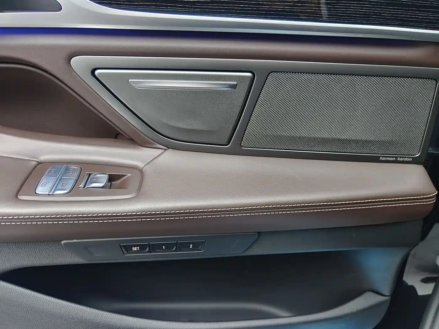 BMW 7 Series 2021 Model 730Li M Sport Package фото 13