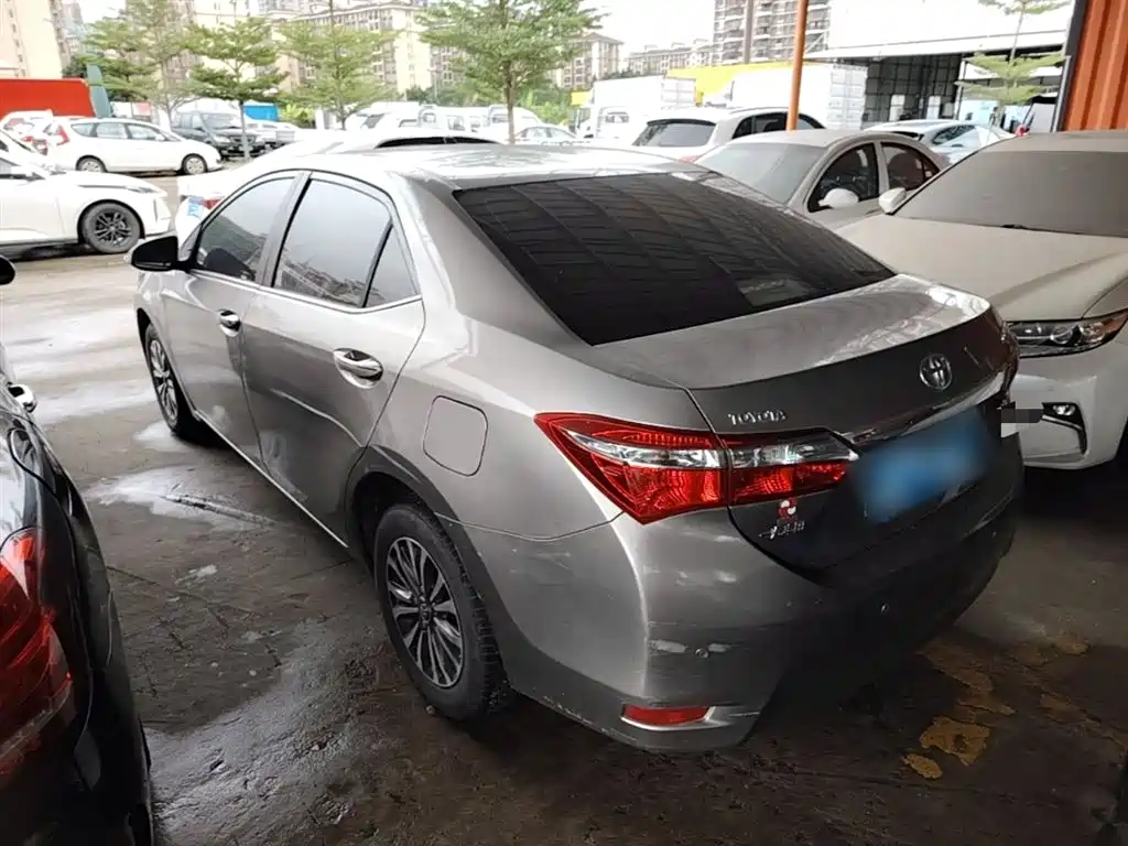 Toyota Corolla 2017 Facelift 1.2T S-CVT GL фото 5